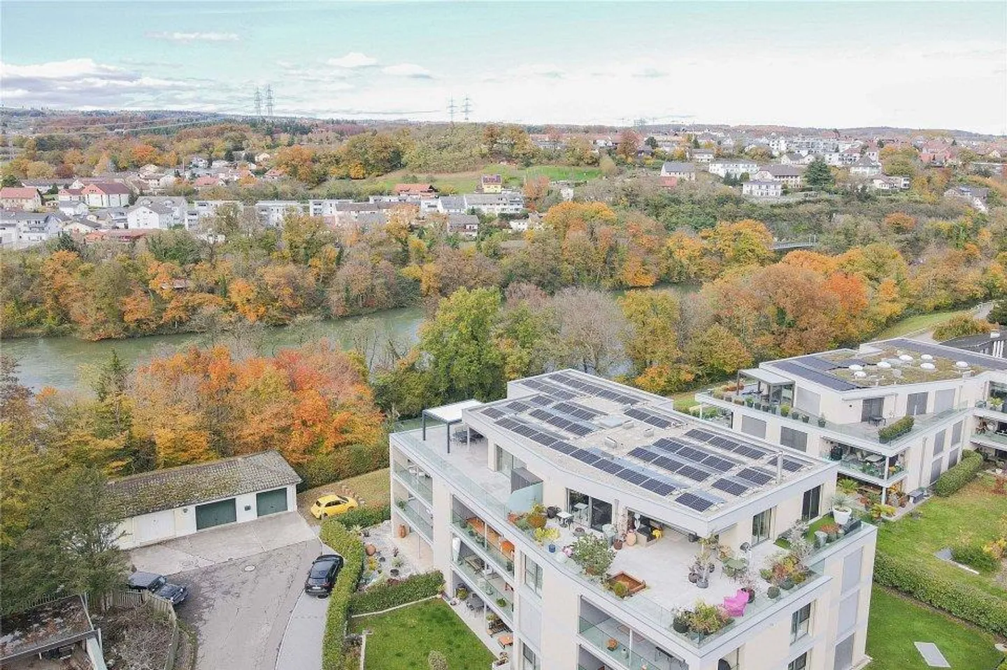 Living enjoyment of the extra class: Stylish 3.5-room penthouse apartment with a wonderful view - Photo 6 of 13