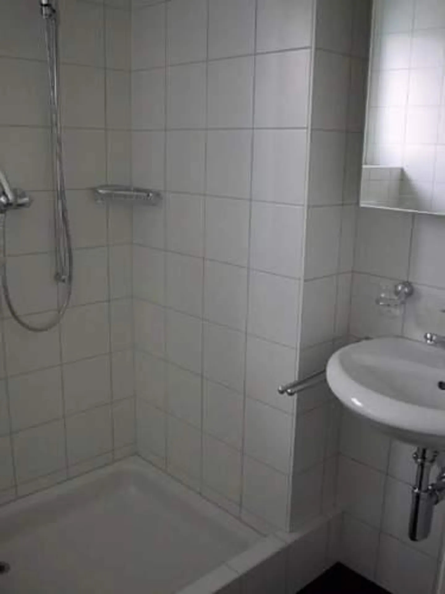 Moderne Wohnung am Zürichsee - Foto 7 von 8