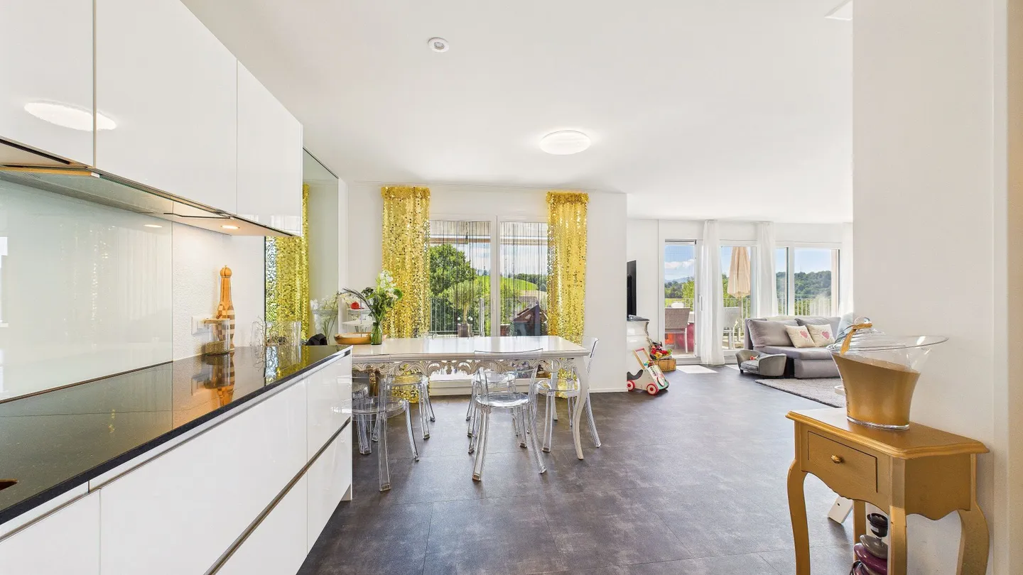 Appartamento esclusivo con terrazza e panorama mozzafiato - Foto 13 di 23