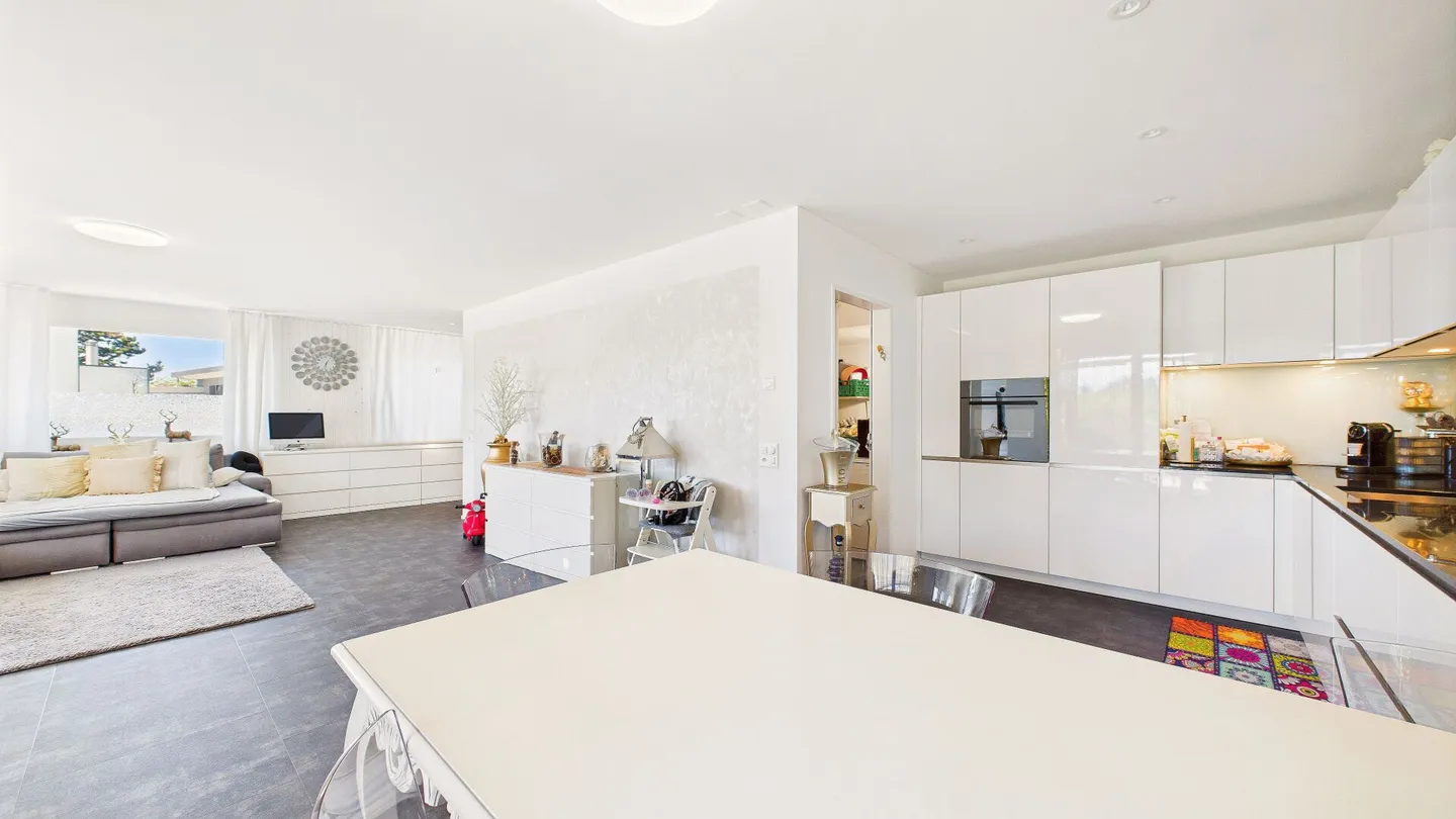 Appartamento esclusivo con terrazza e panorama mozzafiato - Foto 11 di 23