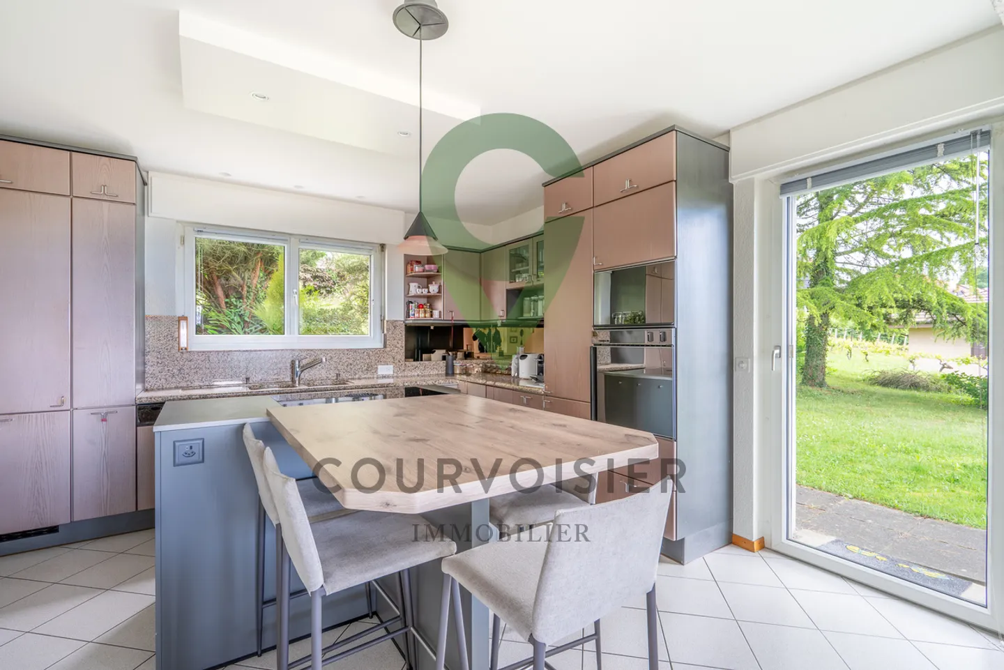 Maison individuelle à vendre - Photo 5 sur 12