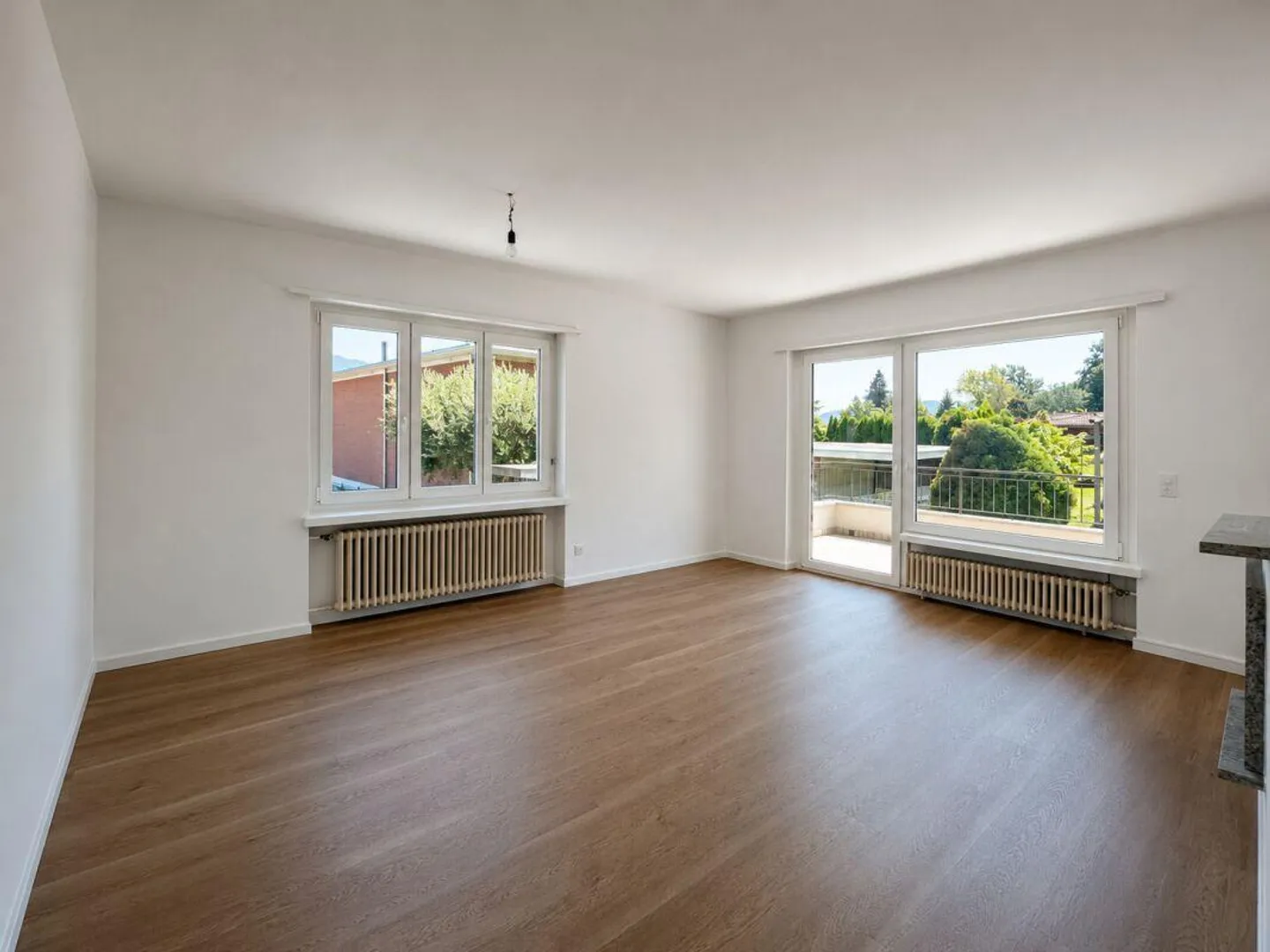 Zu vermieten in Novazzano 3,5-Zimmer-Wohnung in einem Zweifamilienhaus mit großer Terrasse und direktem Zugang zum Garten - Foto 5 von 12