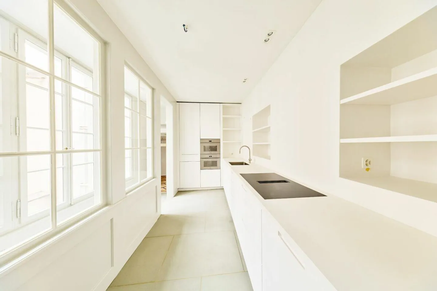 Ristrutturato di recente. Affascinante e storico. Moderno nella vita quotidiana. - Foto 6 di 13