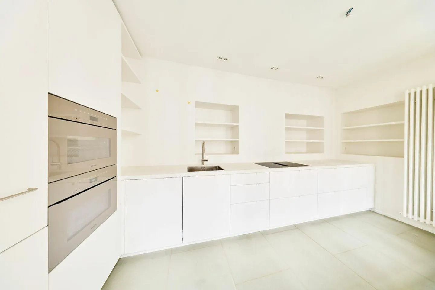 Ristrutturato di recente. Affascinante e storico. Moderno nella vita quotidiana. - Foto 7 di 13