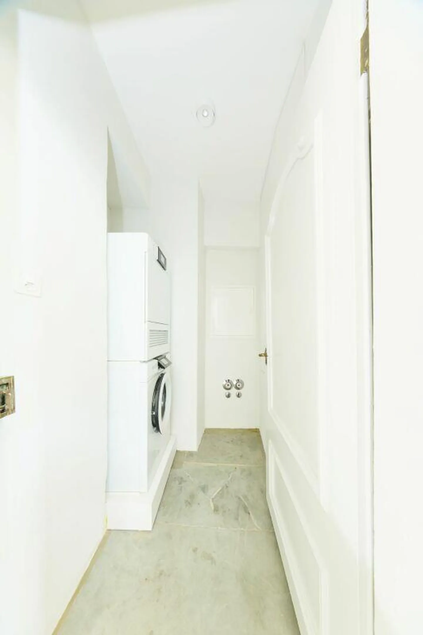 Ristrutturato di recente. Affascinante e storico. Moderno nella vita quotidiana. - Foto 10 di 13