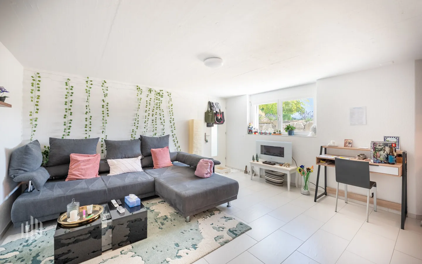 ImmoWyss - Family Dream with Garden, Pool and Plenty of Space to Live - Photo 8 of 10