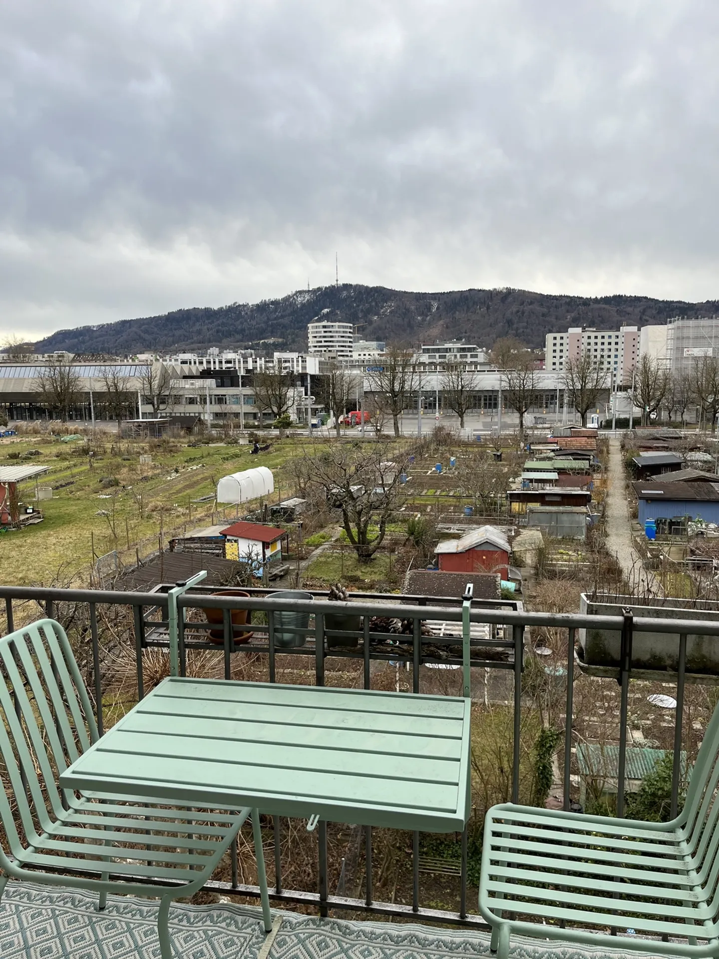 Apartment for rent - Photo 4 of 10