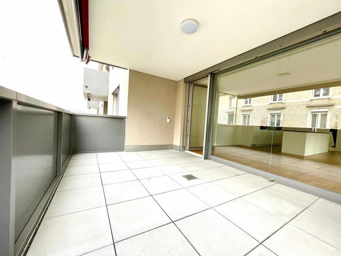 EXCLUSIVE SPECIAL DEAL - 2 months net rent free - Photo 2 of 13