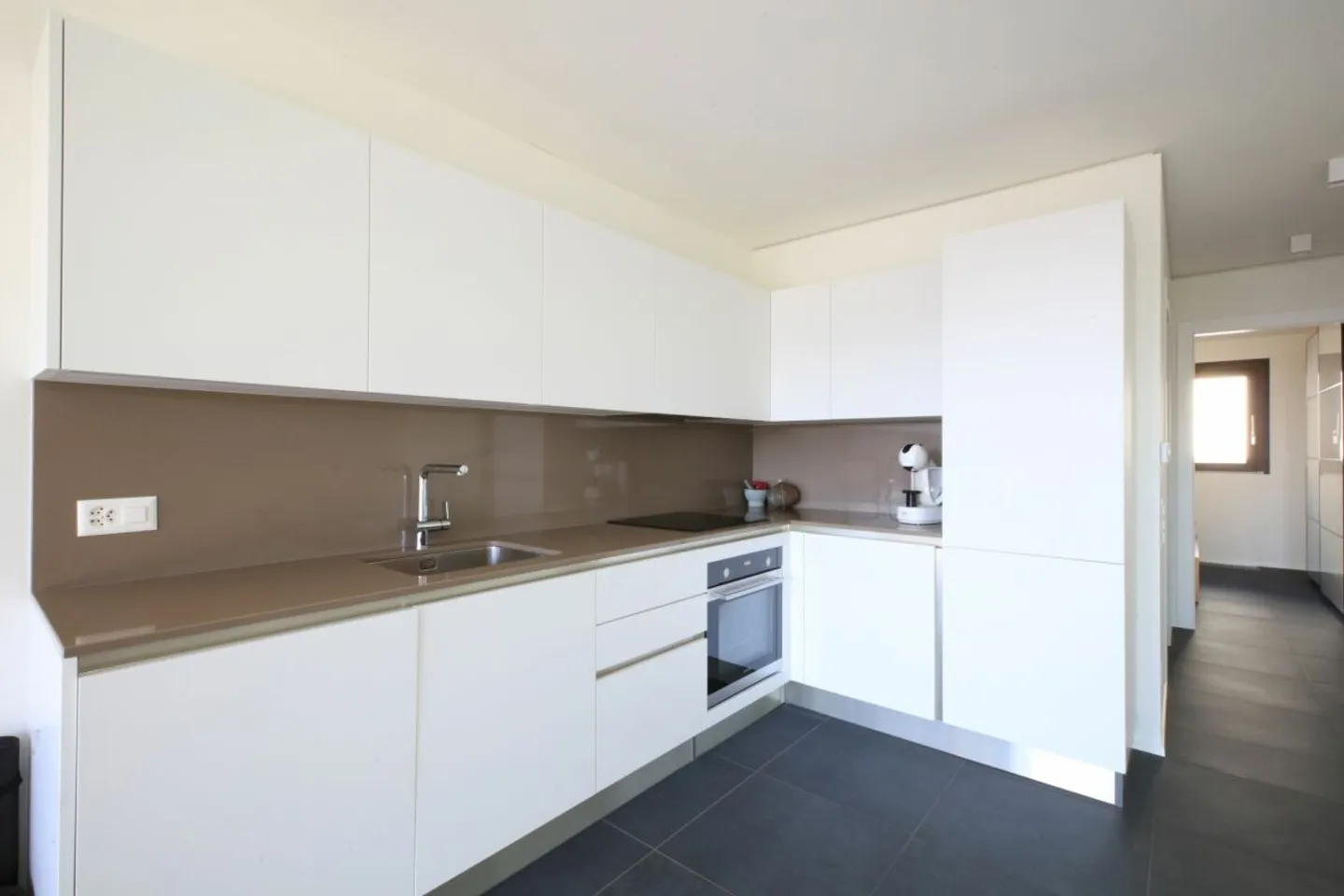 BIOGGIO - Modernes Apartment mit Aussicht - Foto 4 von 12