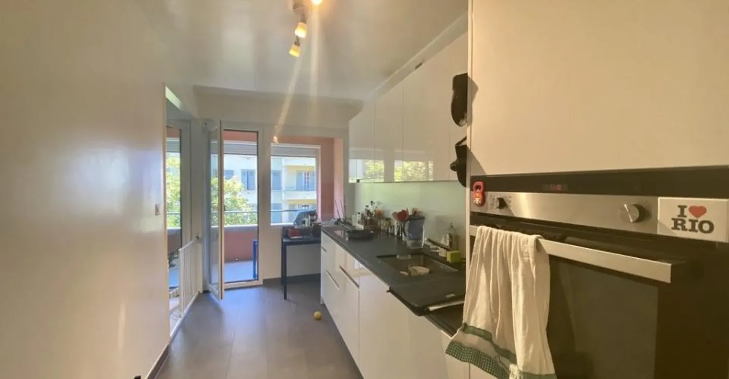 Splendid accommodation in the prestigious district of Champel - Photo 2 of 6