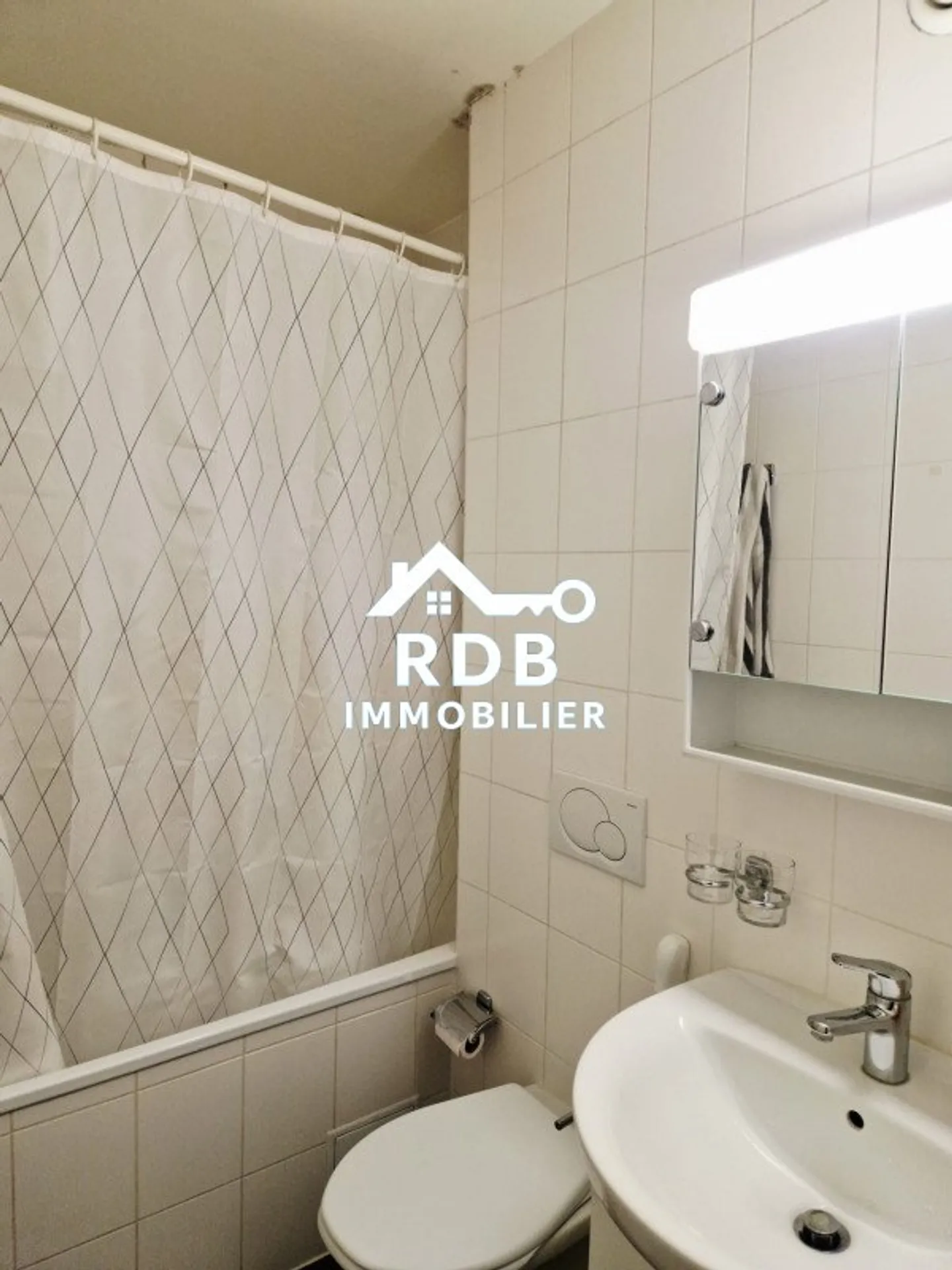 5-room apartment on the 1st floor located in Le Grand-Saconnex 1218 - Photo 10 of 10