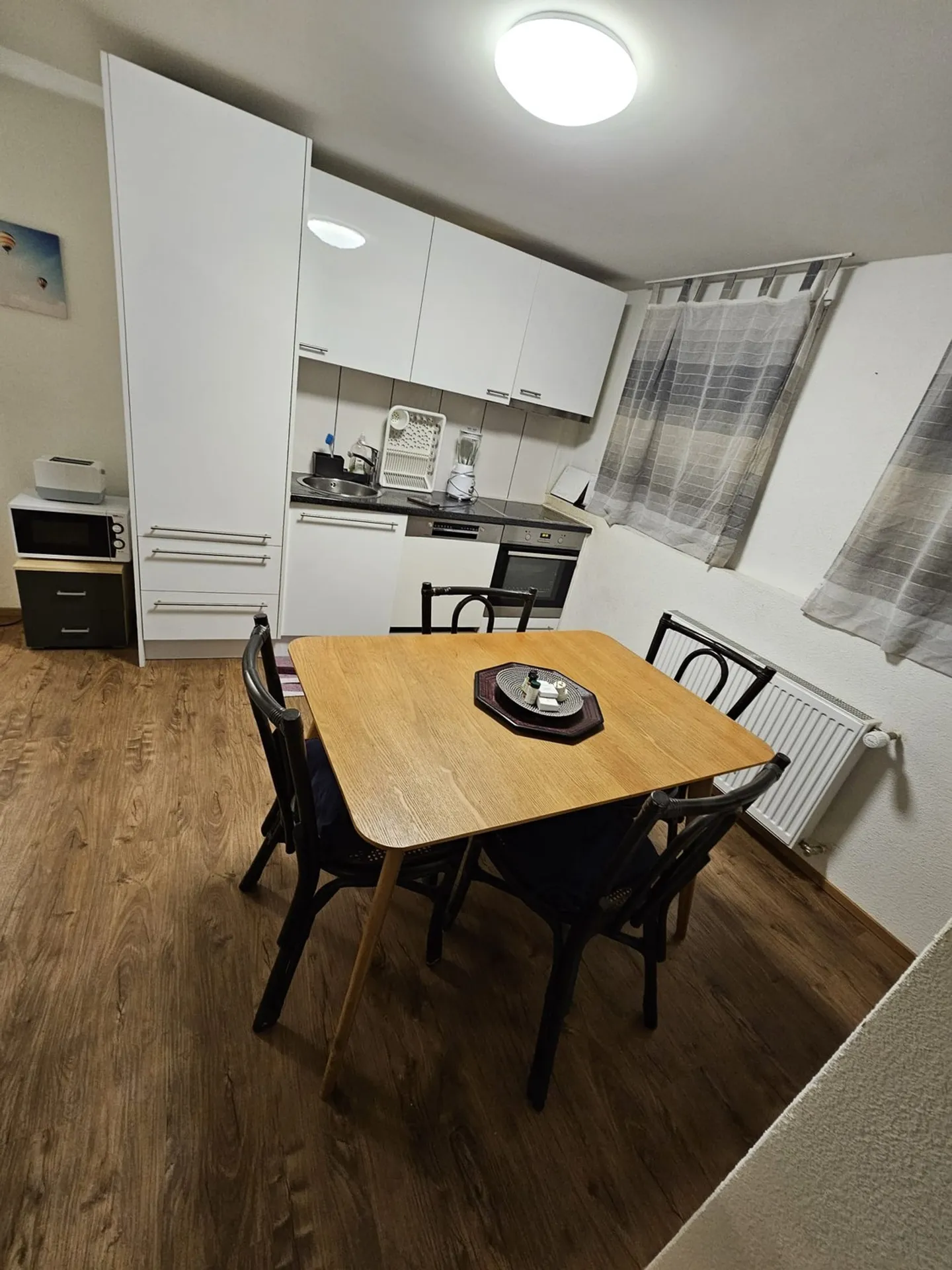 Furnished apartment for rent - Photo 6 of 8