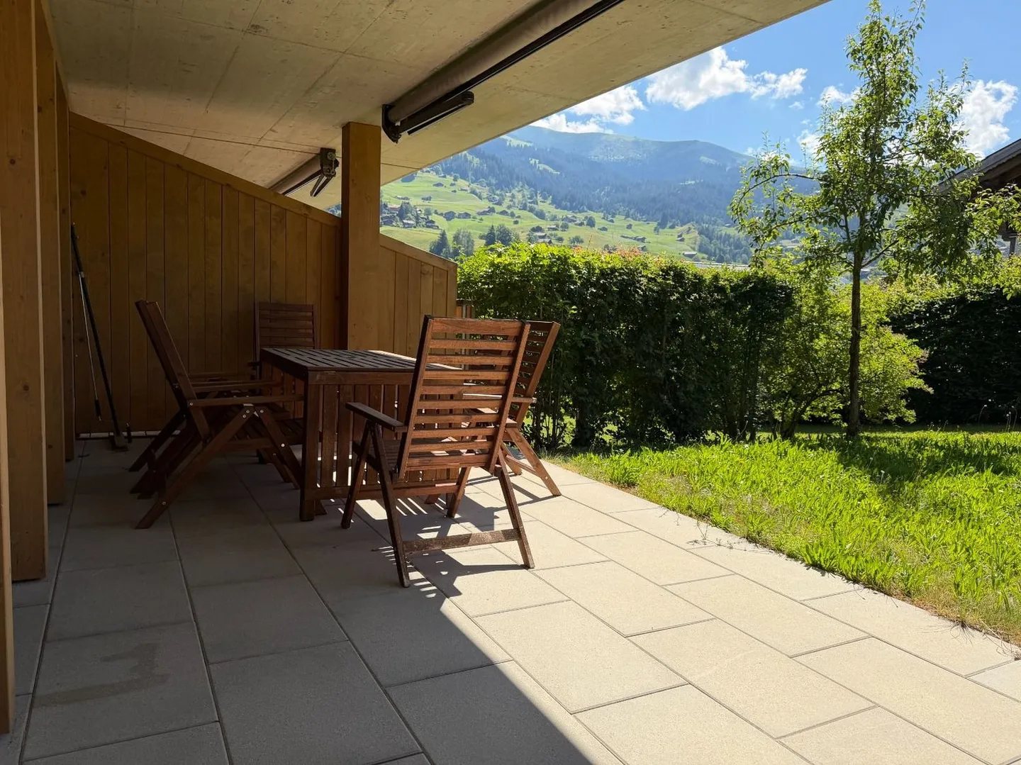 Lichtdurchflutete 3½ Zimmer Ferienwohnung mitten im schönen Ferienort Lenk! - Photo 10 sur 12