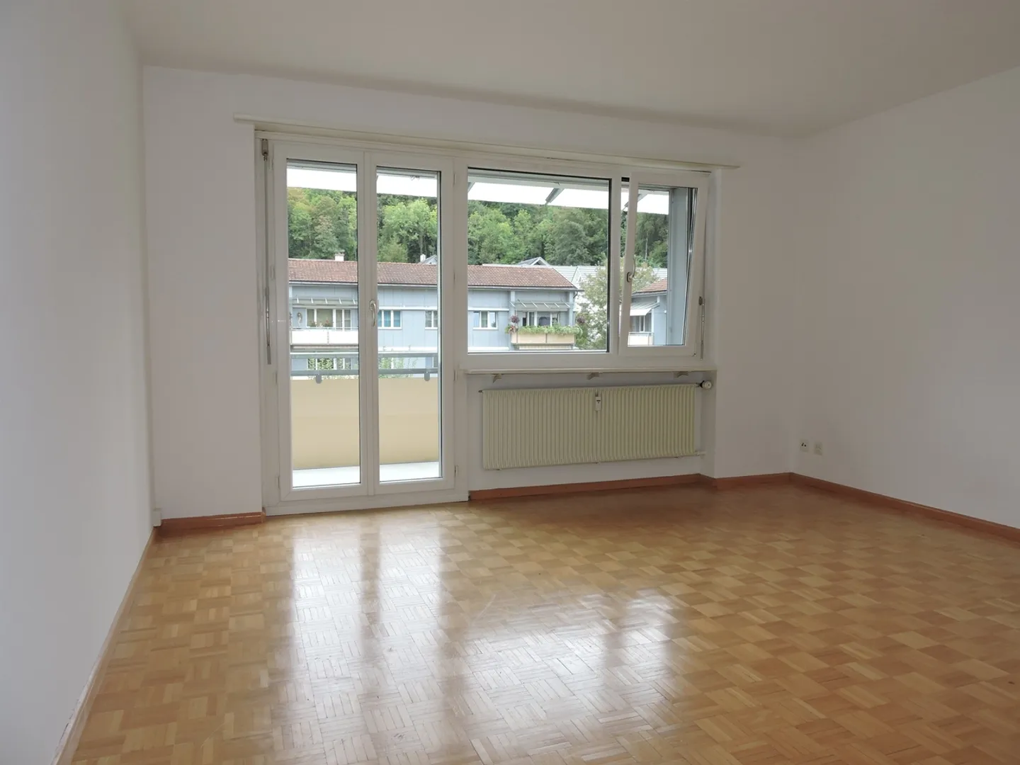 In Love? Engaged? Rented! - Photo 2 of 6