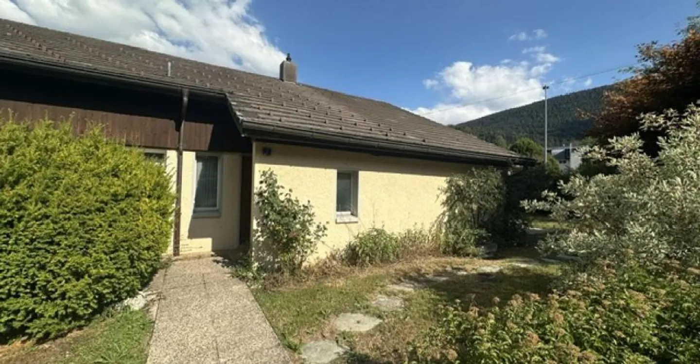 Fleurier - NE - Individual Villa in Fleurier - Photo 5 of 12