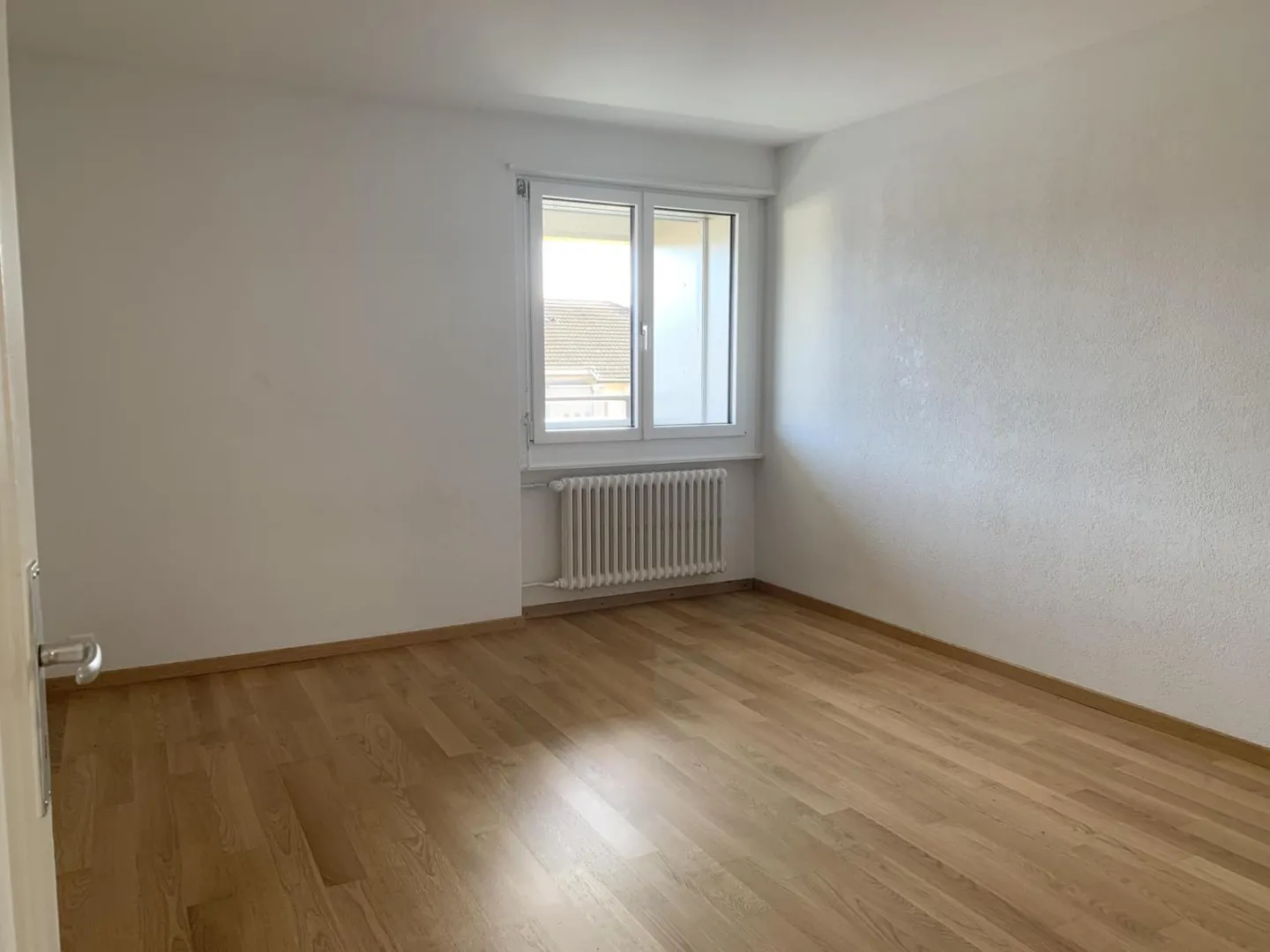 Charming 3-Room Apartment - Photo 3 of 8