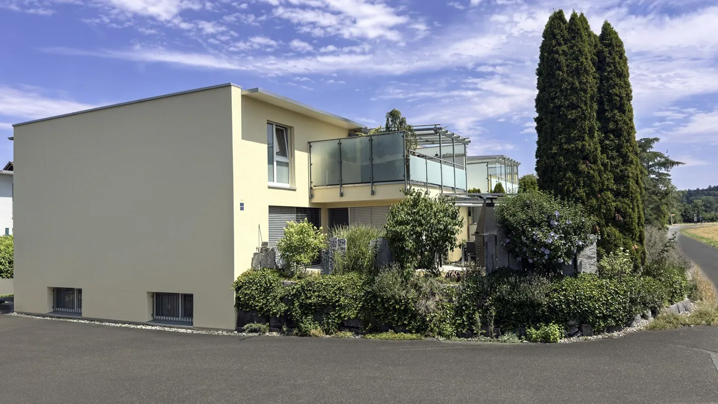 Appartamento giardino 4.5 stanze con vista sul verde - Foto 1 di 14