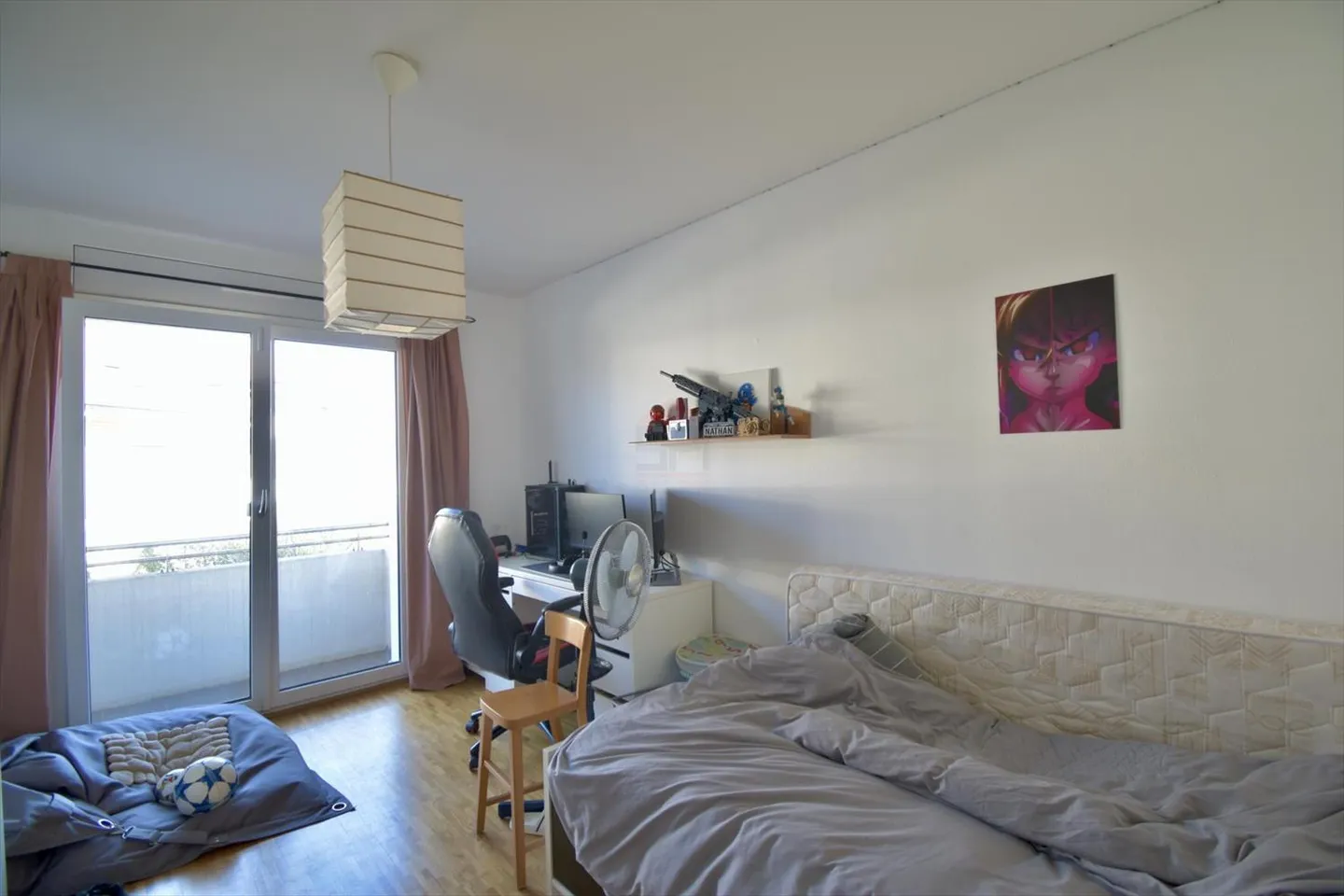 Superb bright duplex in Eysins - Photo 9 of 11