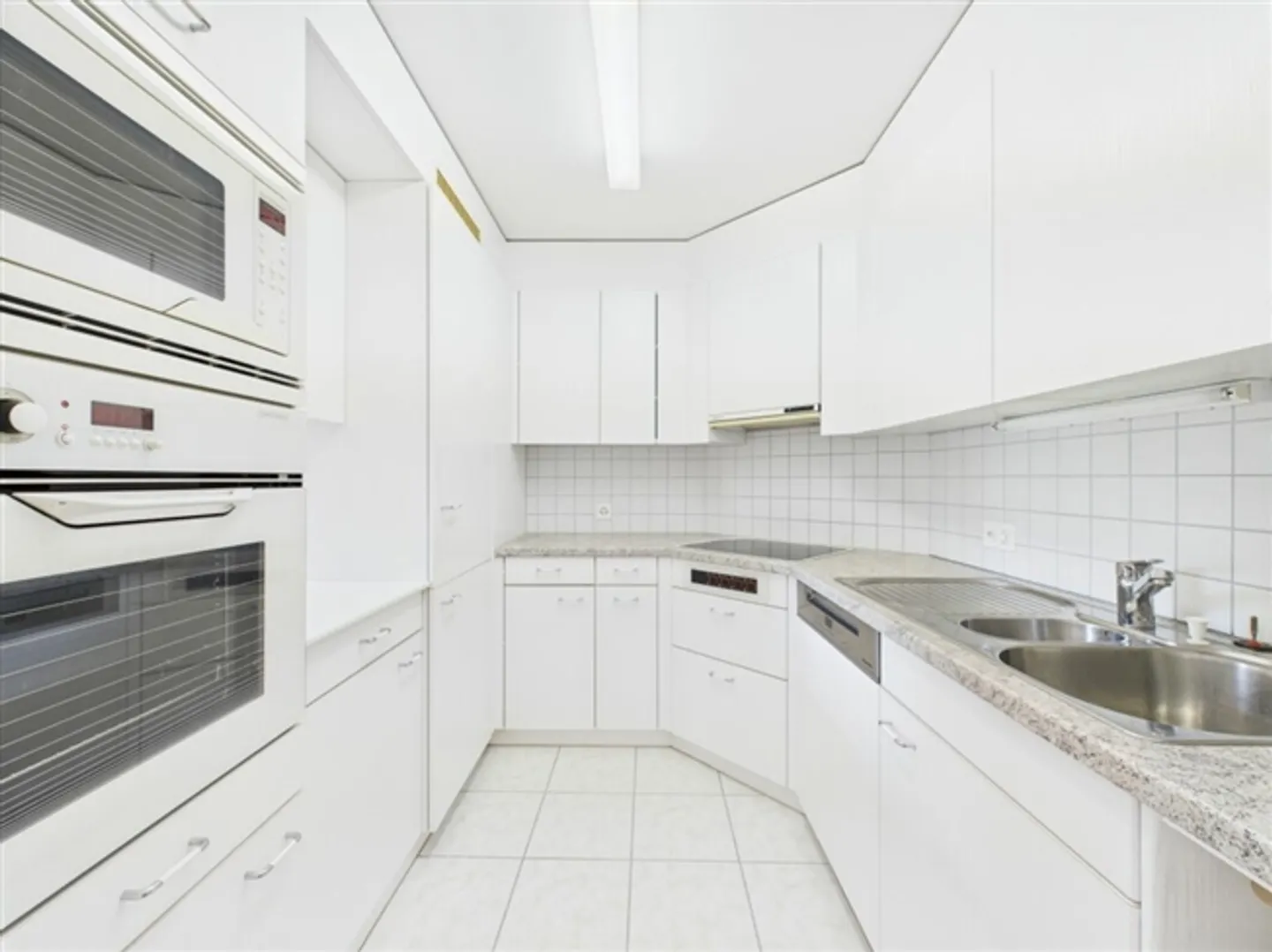 COLPO DI PREZZO IN UNA POSIZIONE CENTRALE! - Foto 5 di 7