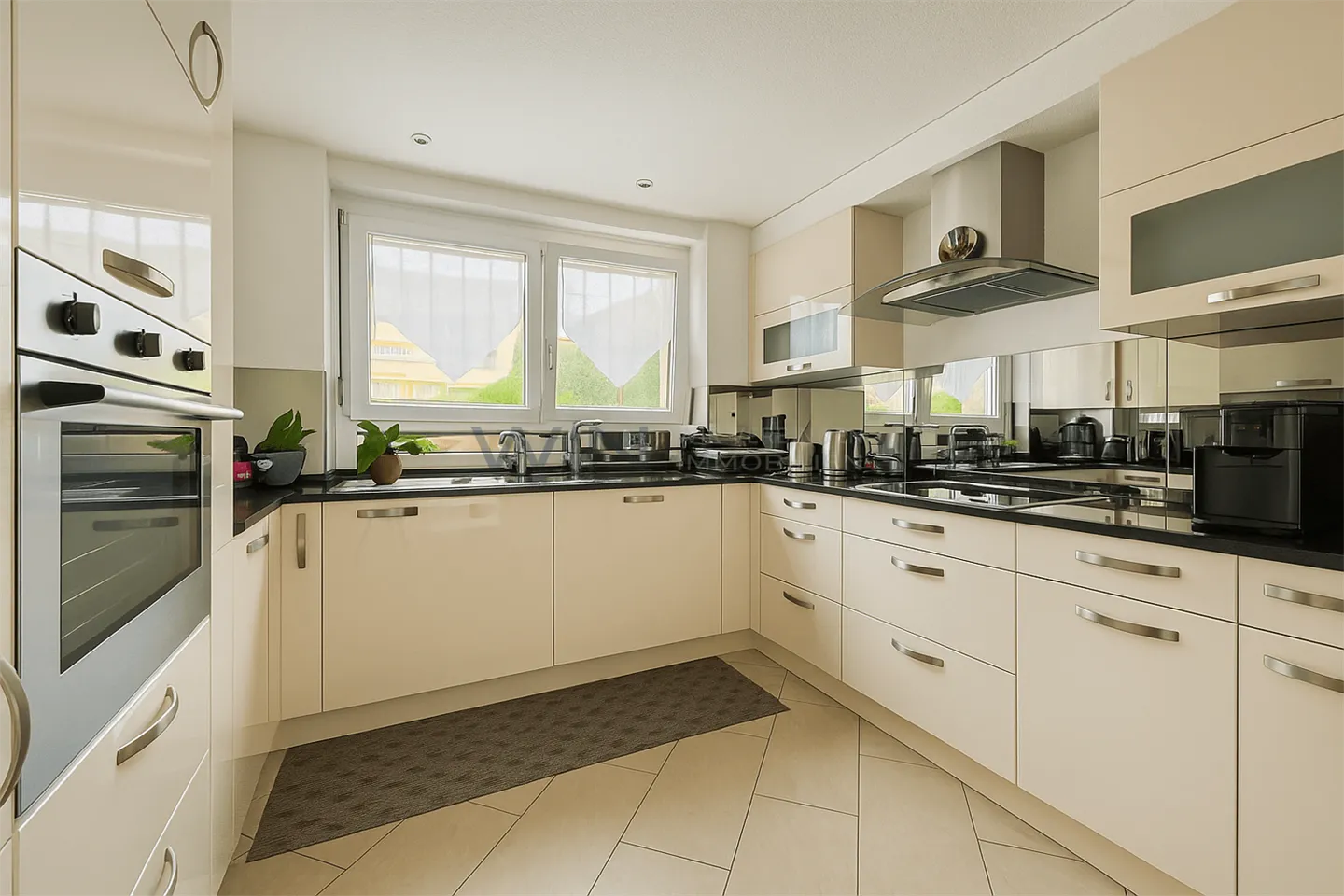 Maison 5.5 pièces - Foto 3 von 11