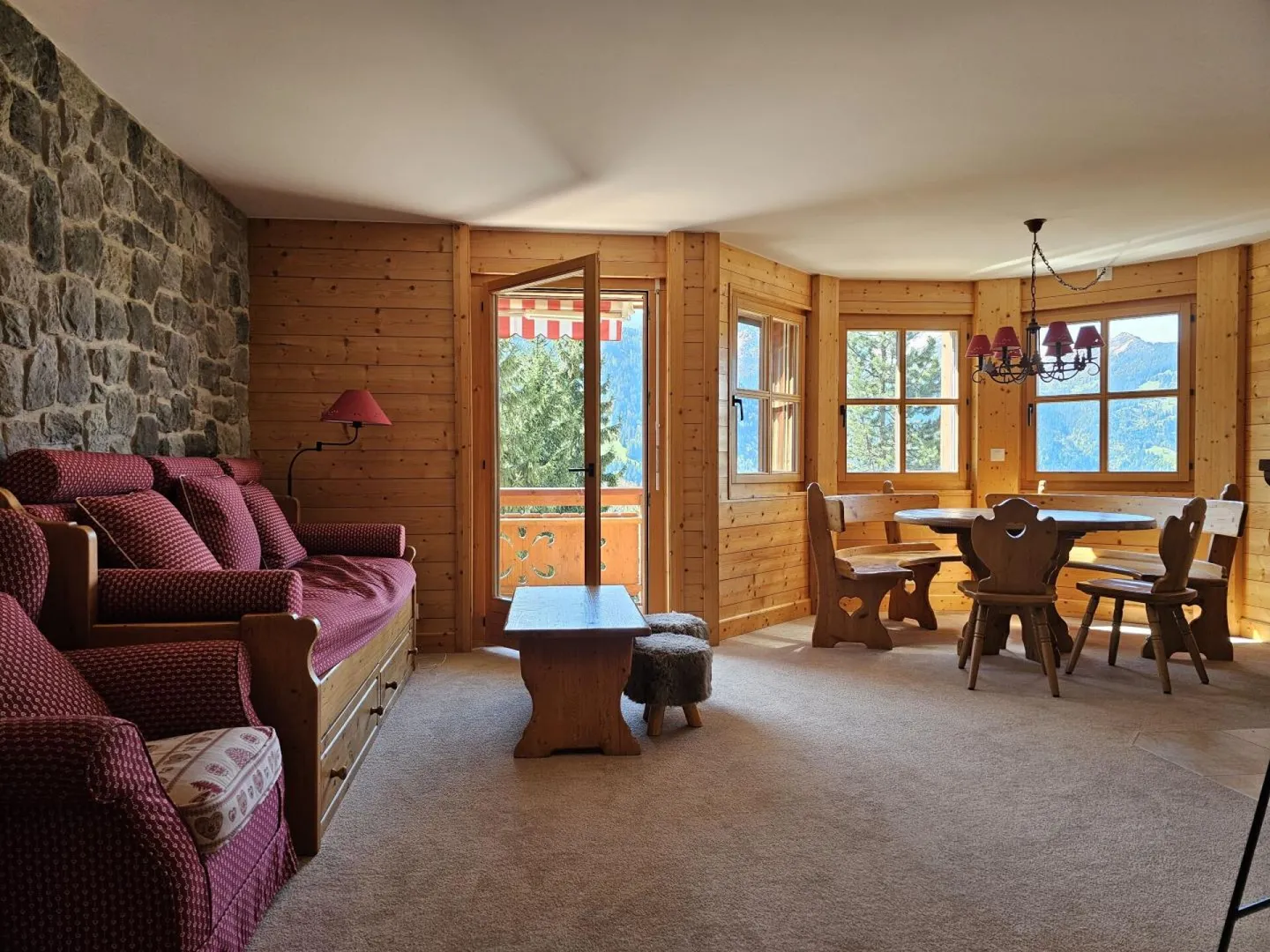 Charming Apartment in Gryon - Photo 5 of 10