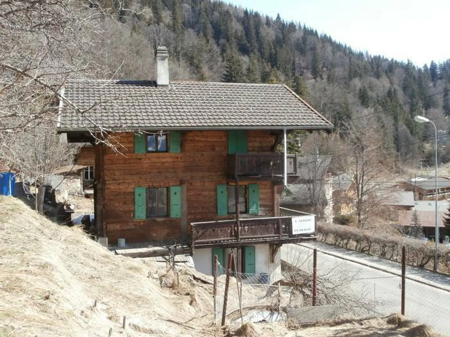 Vom Eigentümer: Ehemaliges Mietchalet zur Umwandlung in Arveyes / Villars-sur-Ollon, das bis zu 6 Wohnungen erreichen kann - Foto 9 von 12