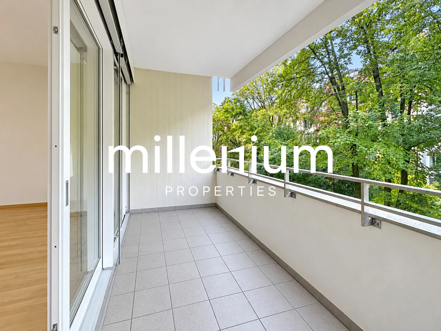 4-room apartment with terrace - Champel - Photo 2 of 6