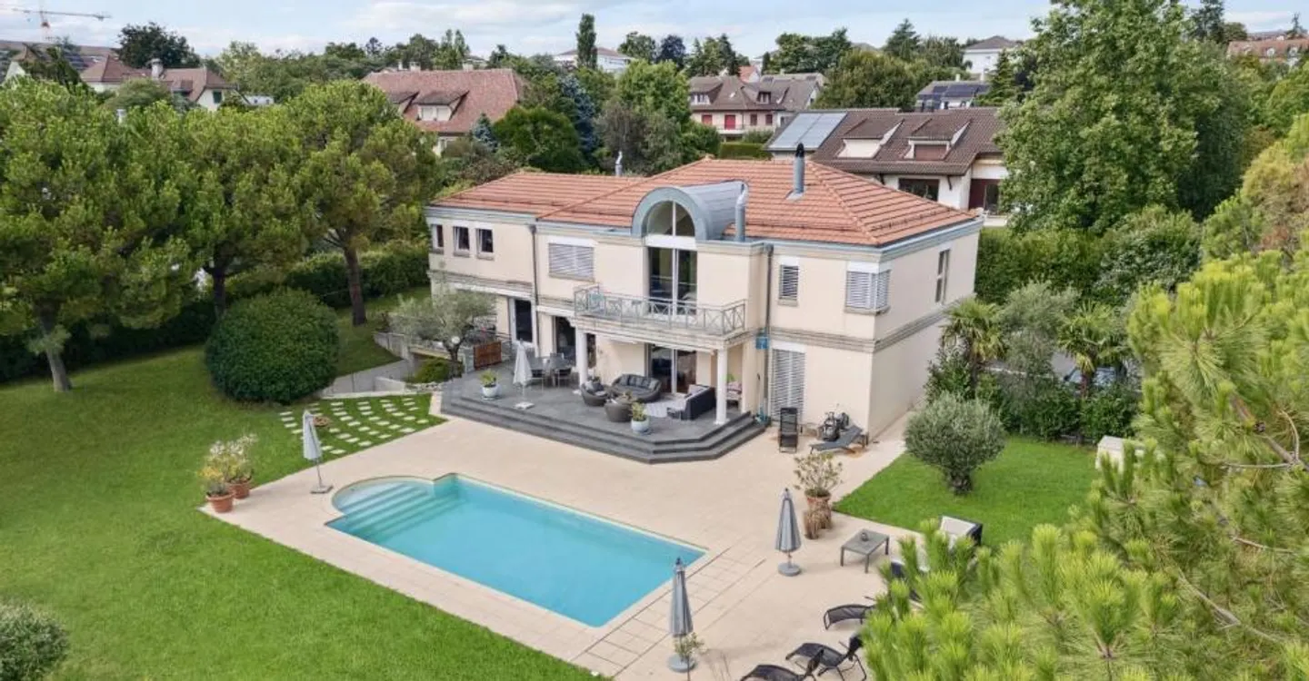 Charming Villa with Lake View - Photo 1 of 12