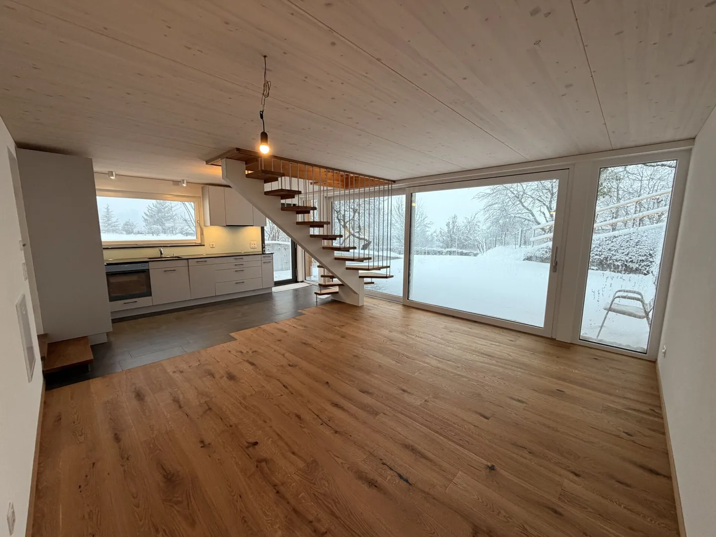 Stupendo appartamento duplex di 3,5 stanze in affitto in una posizione tranquilla - Foto 3 di 18