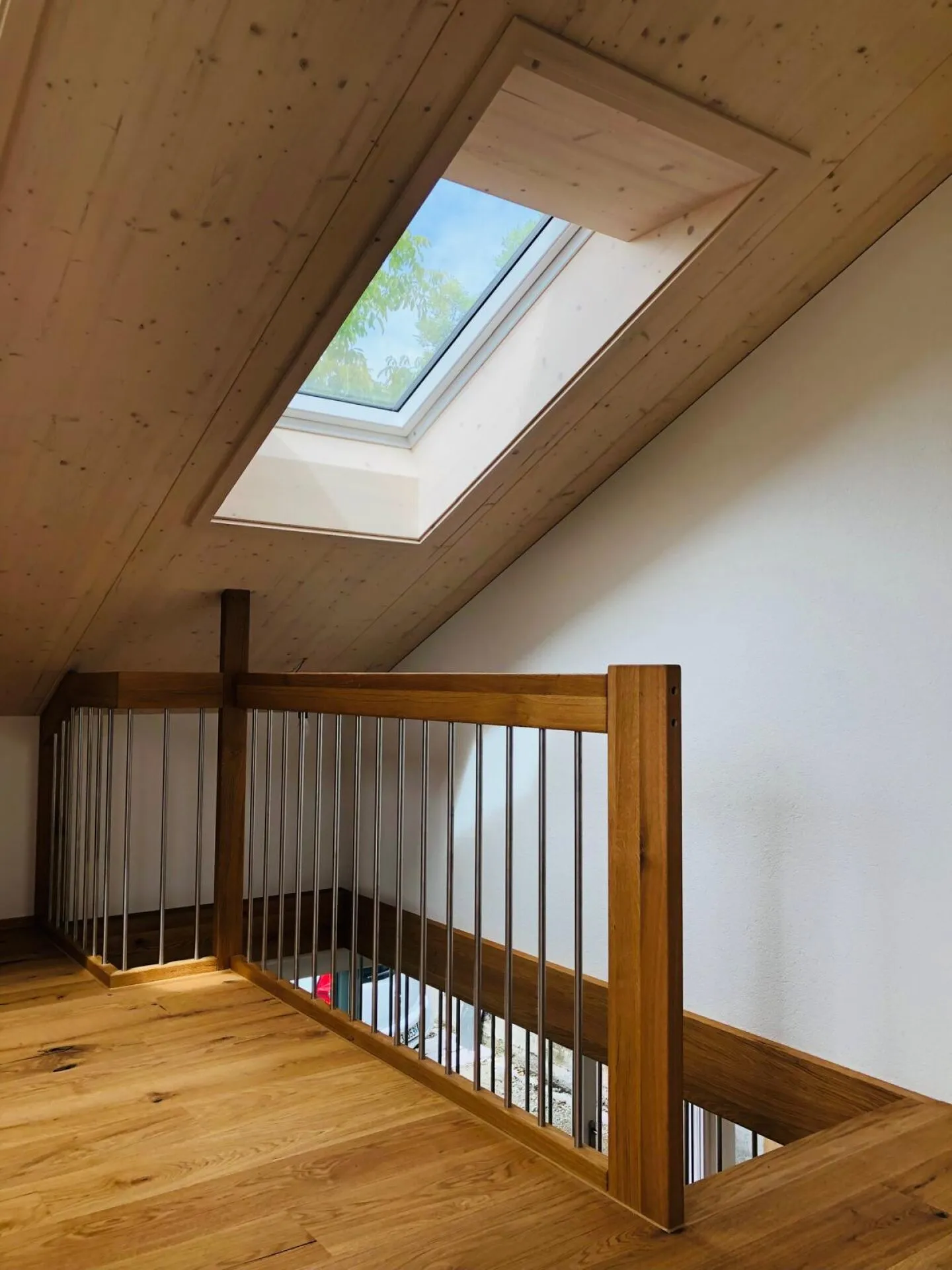 Stupendo appartamento duplex di 3,5 stanze in affitto in una posizione tranquilla - Foto 5 di 18