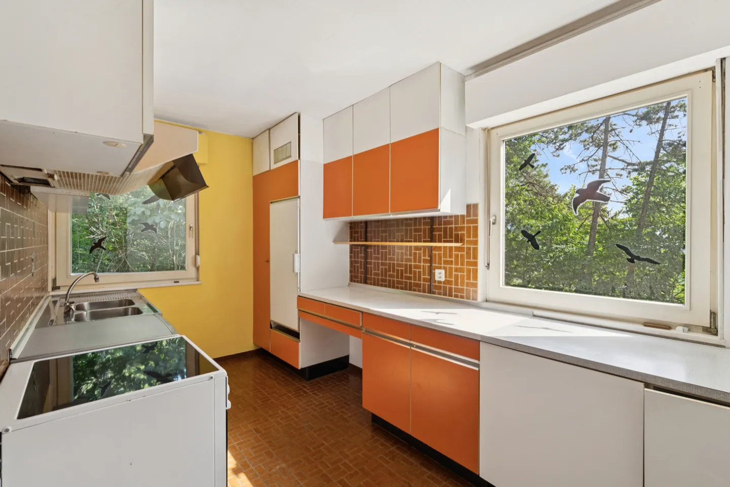 An exceptional property combining nature, forest, and urban proximity - Photo 12 of 14