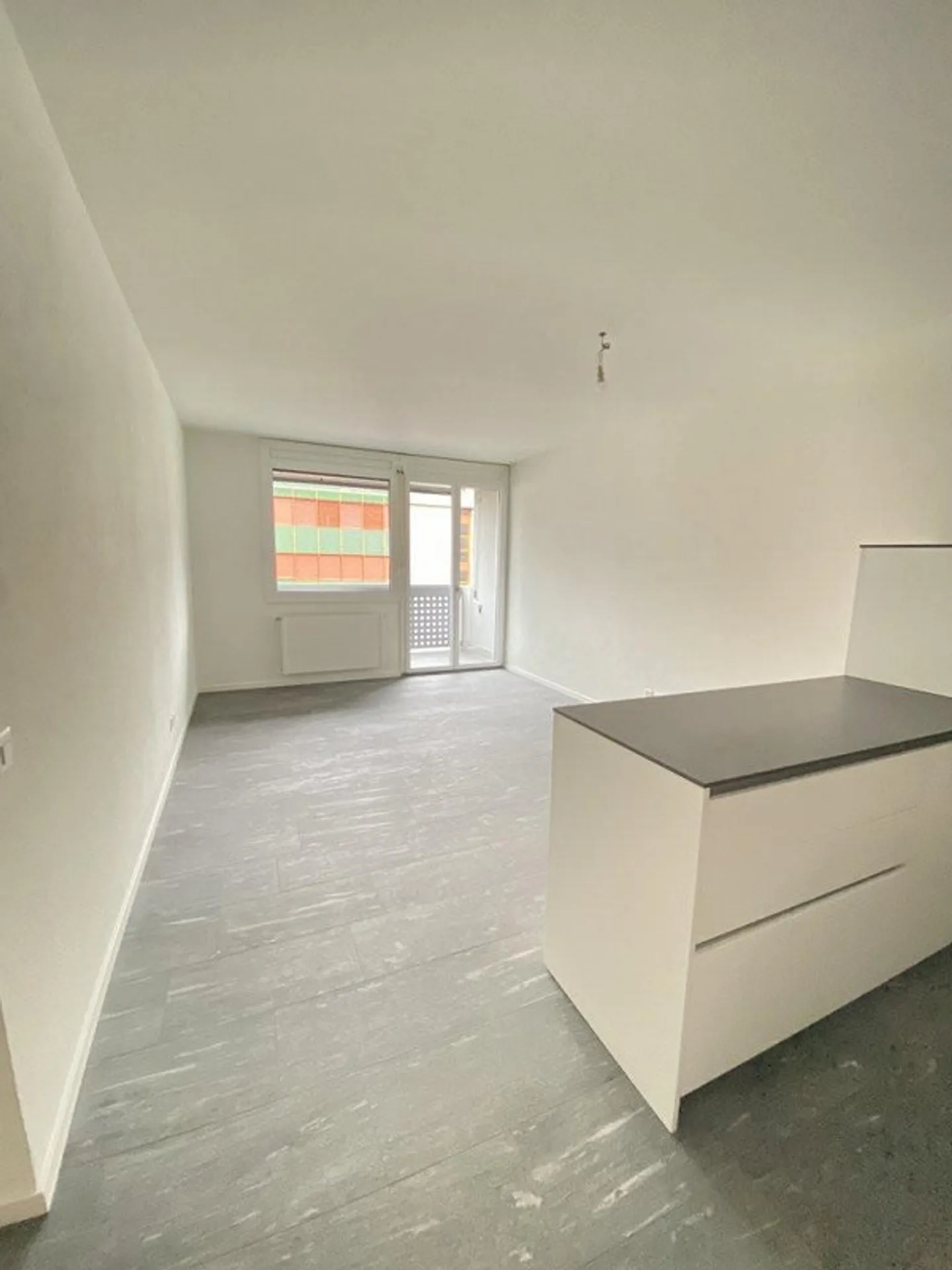 Modernes Apartment in Chiasso - Foto 3 von 8