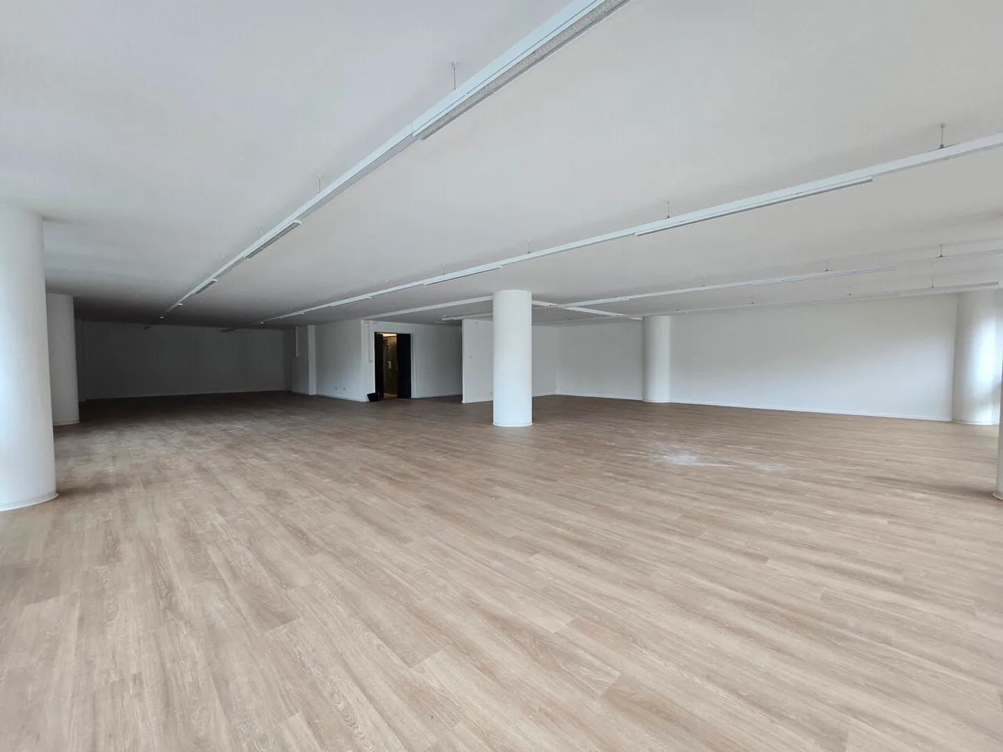 Büro renoviert 230m2 - Stadtzentrum von Lausanne - Foto 4 von 13