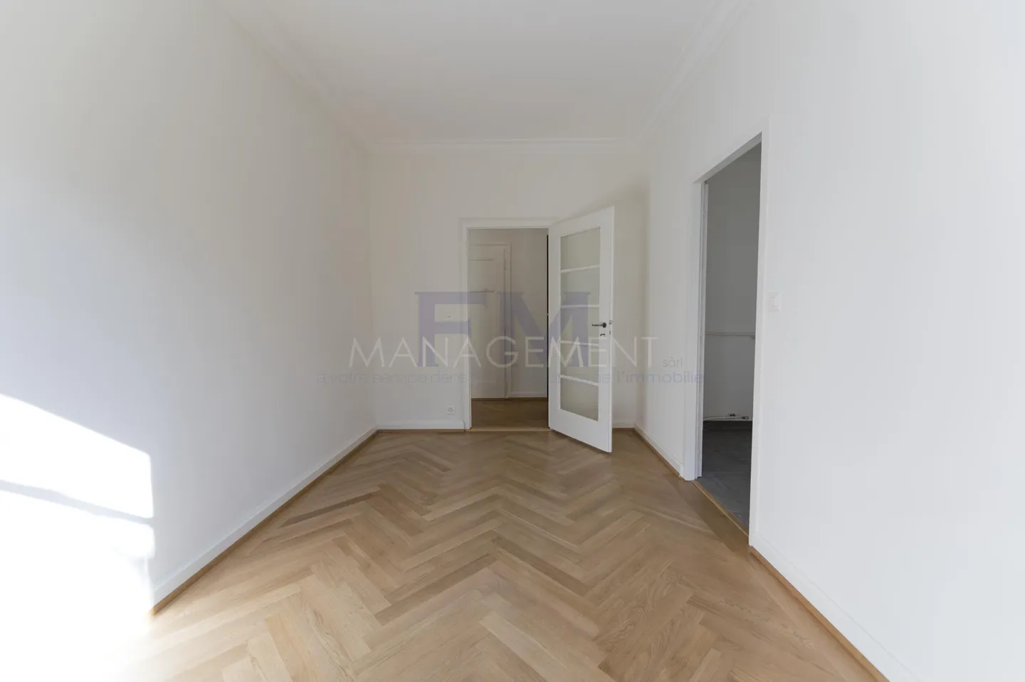 Malagnou - John-Rehfous Street - 3.5 rooms on the 1st floor - Photo 9 of 16