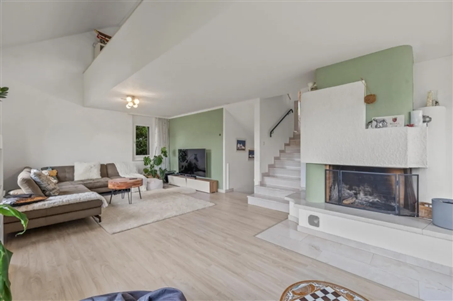 5-room single-family house with a wide view and garden in Füllinsdorf - Photo 4 of 13