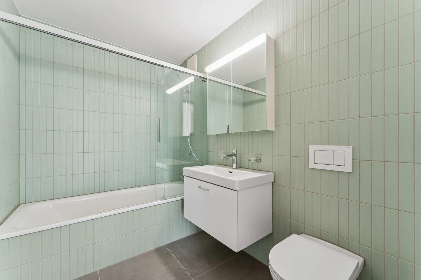 Modernes Apartment mit Loggia - Foto 5 von 11