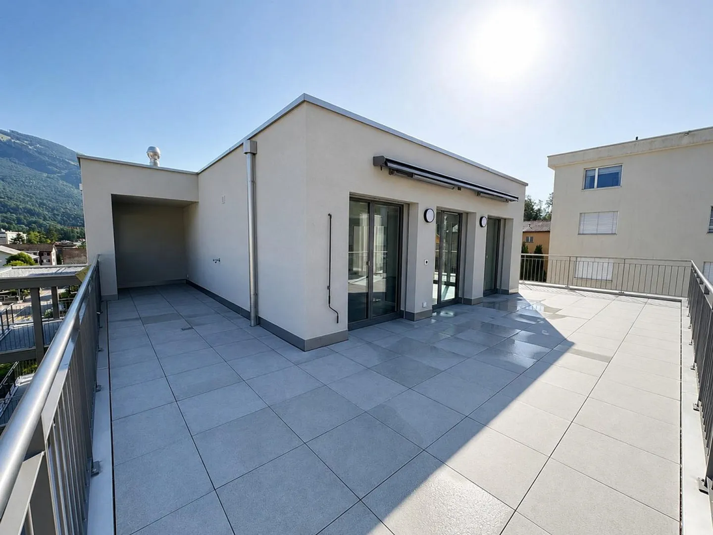 Première location : Appartement attique exclusif de 4,5 pièces à Goldau - Photo 6 sur 13