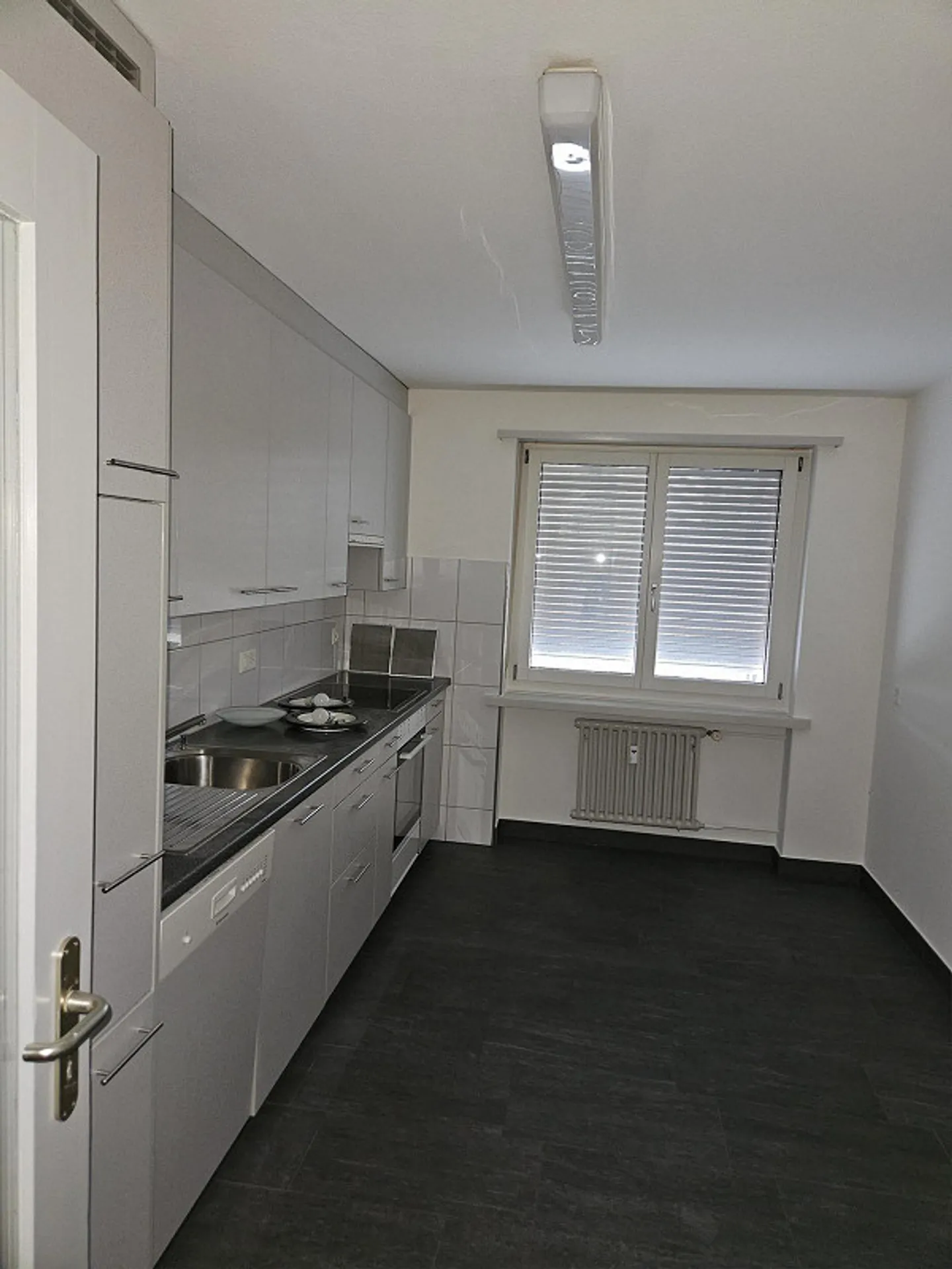 Available now - beautiful & spacious 4.5 room apartment in Gossau SG - Photo 2 of 11