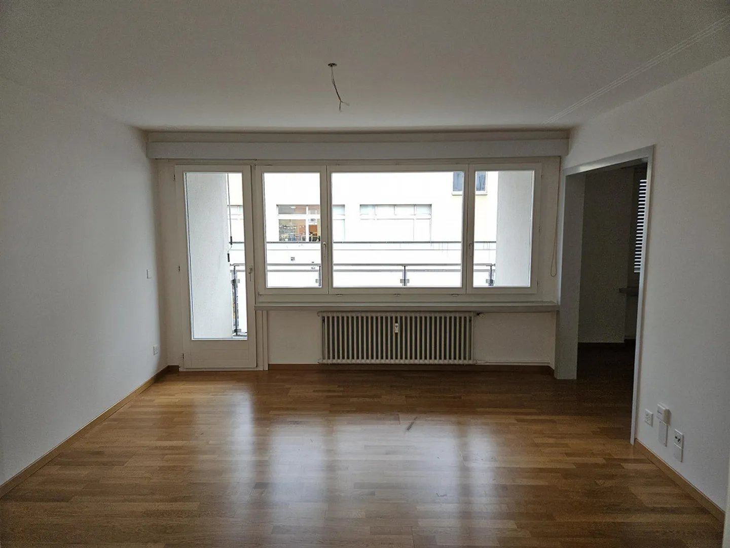 Available now - beautiful & spacious 4.5 room apartment in Gossau SG - Photo 3 of 11