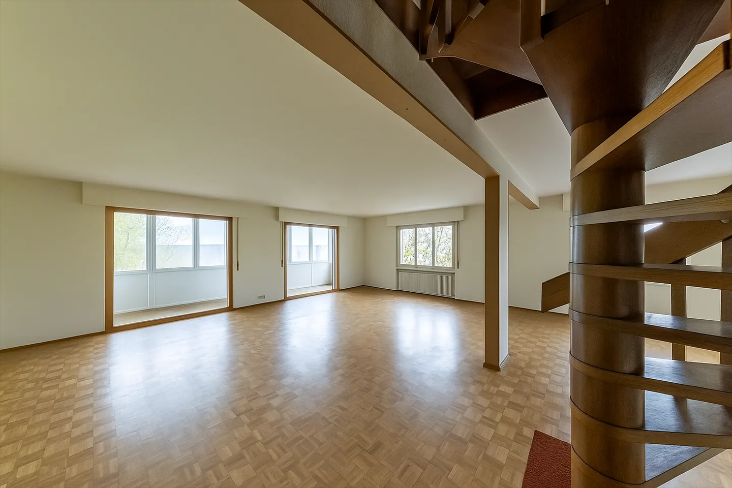 6-Zimmer-Haus - Foto 2 von 10