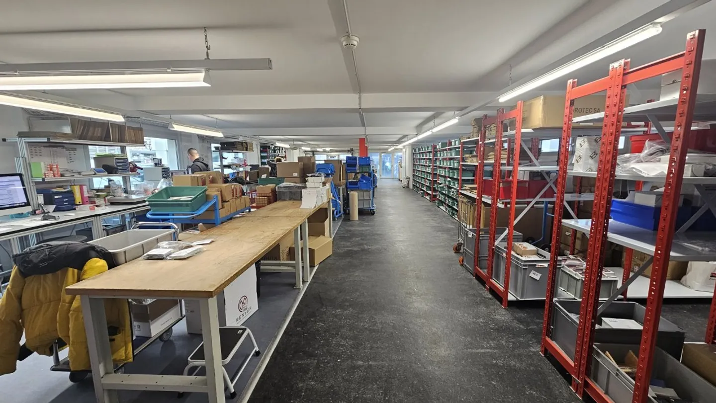 Espace Commercial Spacieux - Photo 10 sur 11