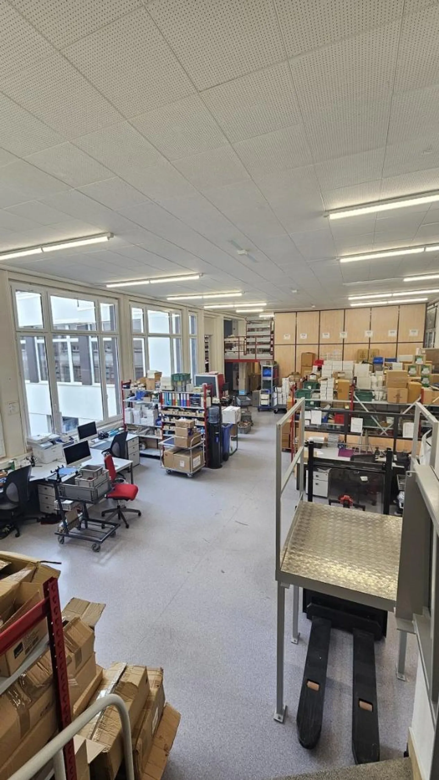 Espace Commercial Spacieux - Photo 7 sur 11