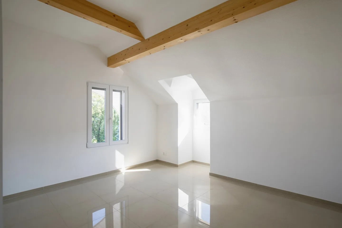 Multi-family house as an investment property – 4.6% gross yield - Photo 5 of 12