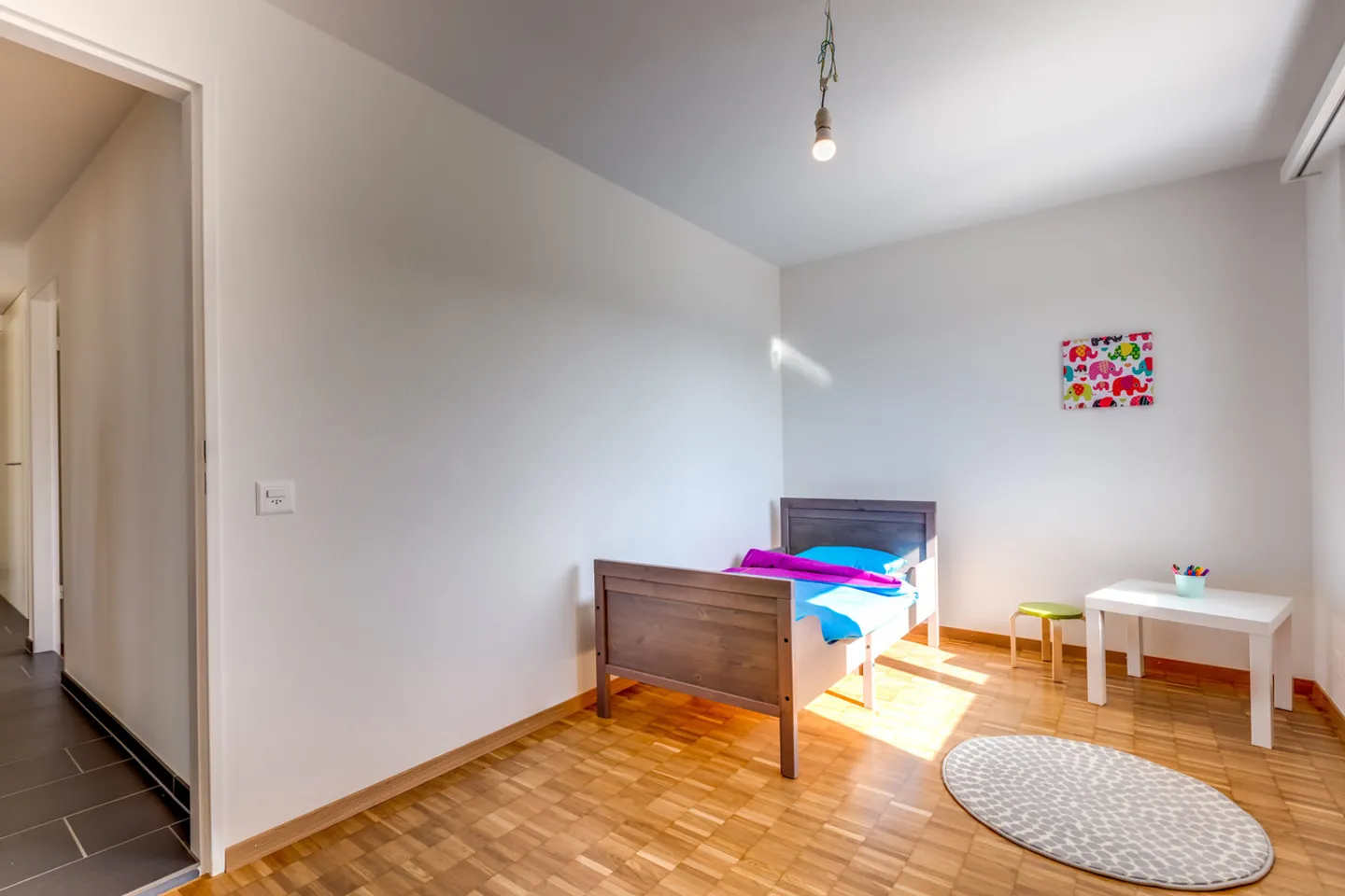 Appartement idéal pour les familles - juste en face de l'école. - Photo 8 sur 9