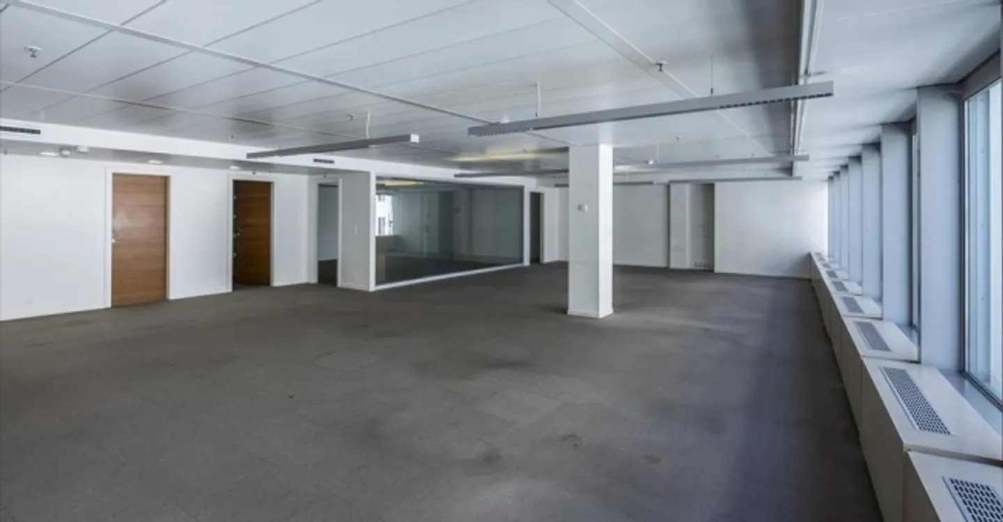 Office space for rent - Photo 5 of 10