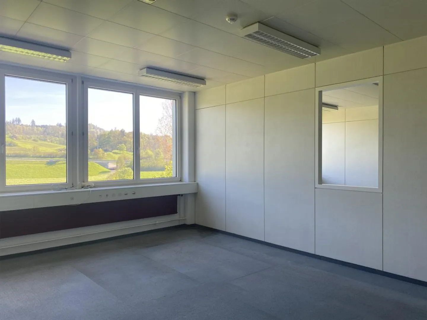 Spazio commerciale ampliato nel Westcenter SG (135 m2) - Foto 2 di 11