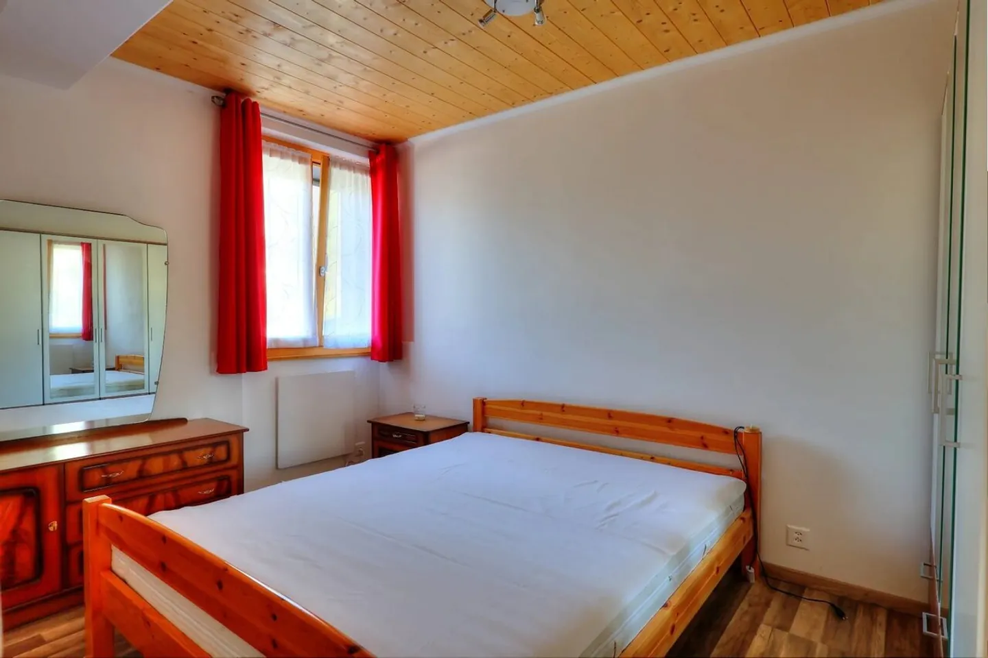 Bright 2.5-room apartment with unobstructed view, ideal for first-time buyers - Photo 6 of 8