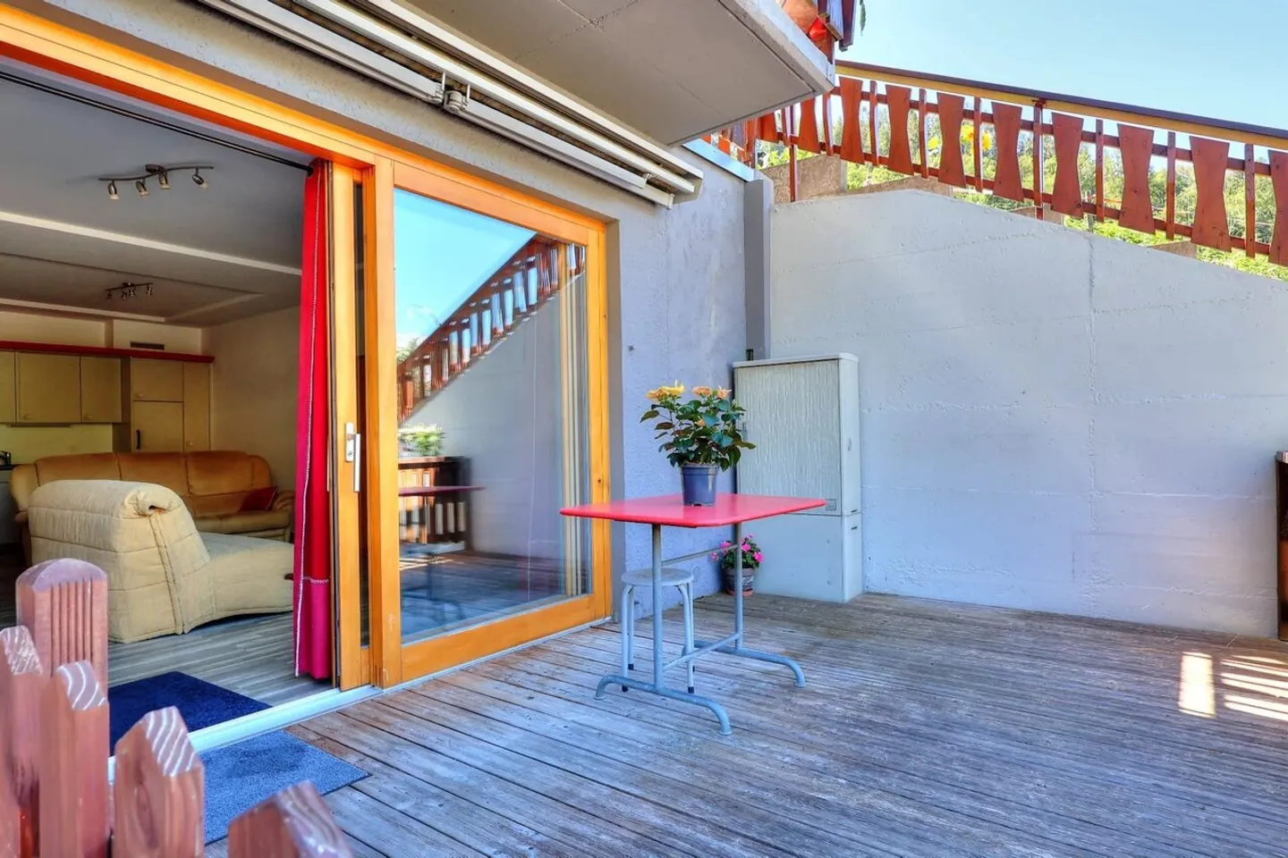 Bright 2.5-room apartment with unobstructed view, ideal for first-time buyers - Photo 8 of 8