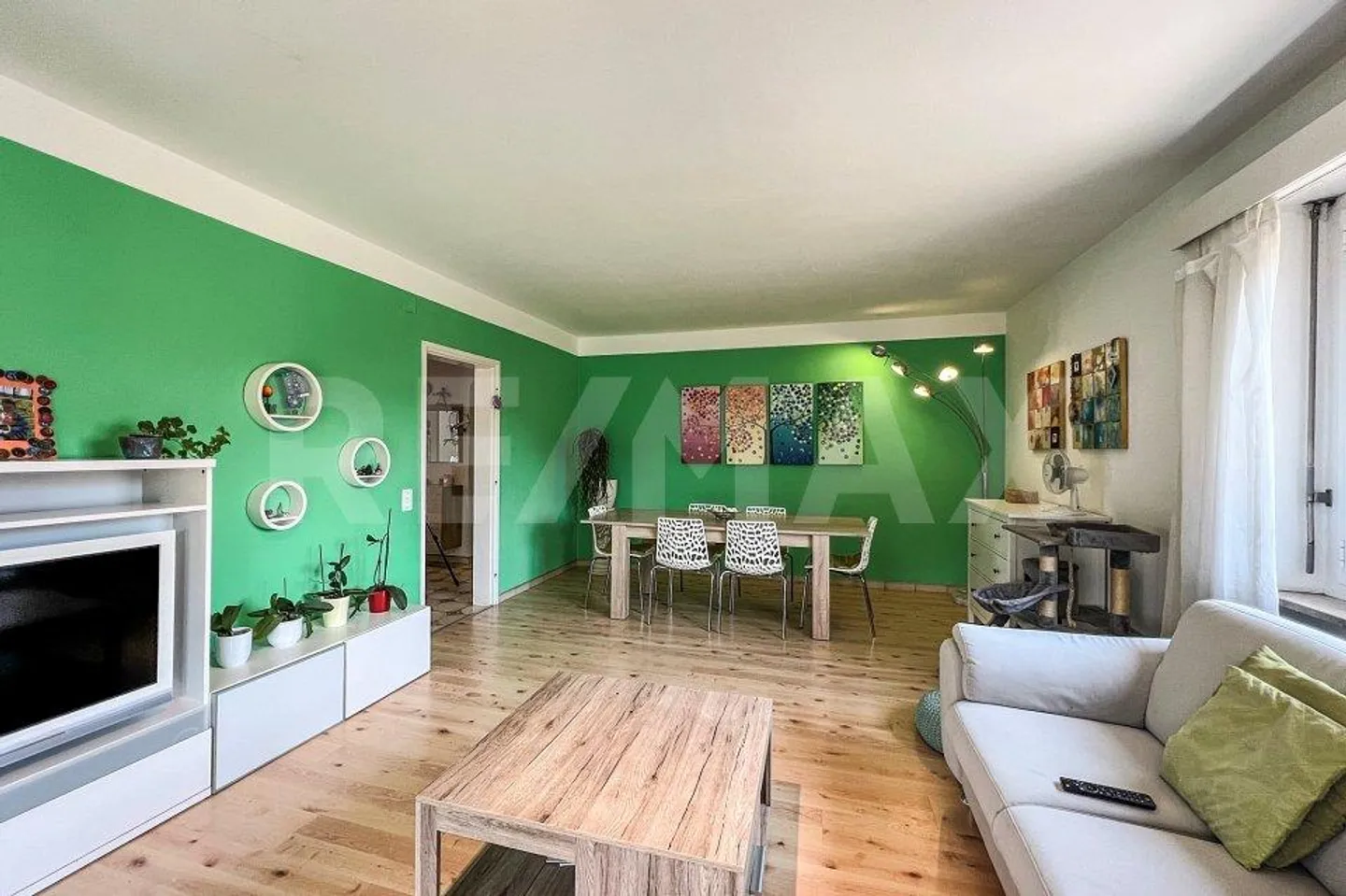 Multifunktionales Haus für Familien und Investoren - Foto 6 von 13