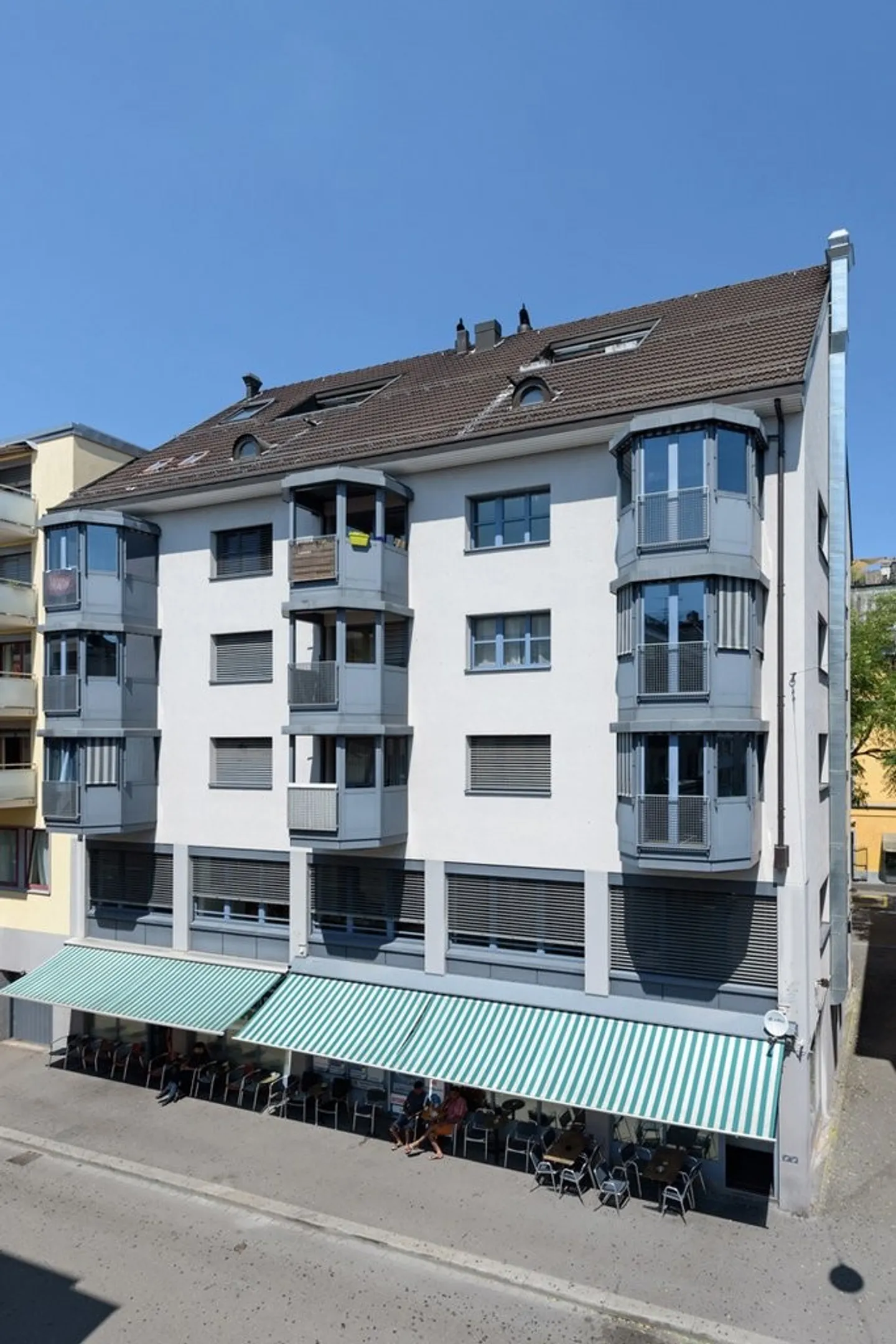 Appartamento ristrutturato nel cuore della vita cittadina - Foto 1 di 12